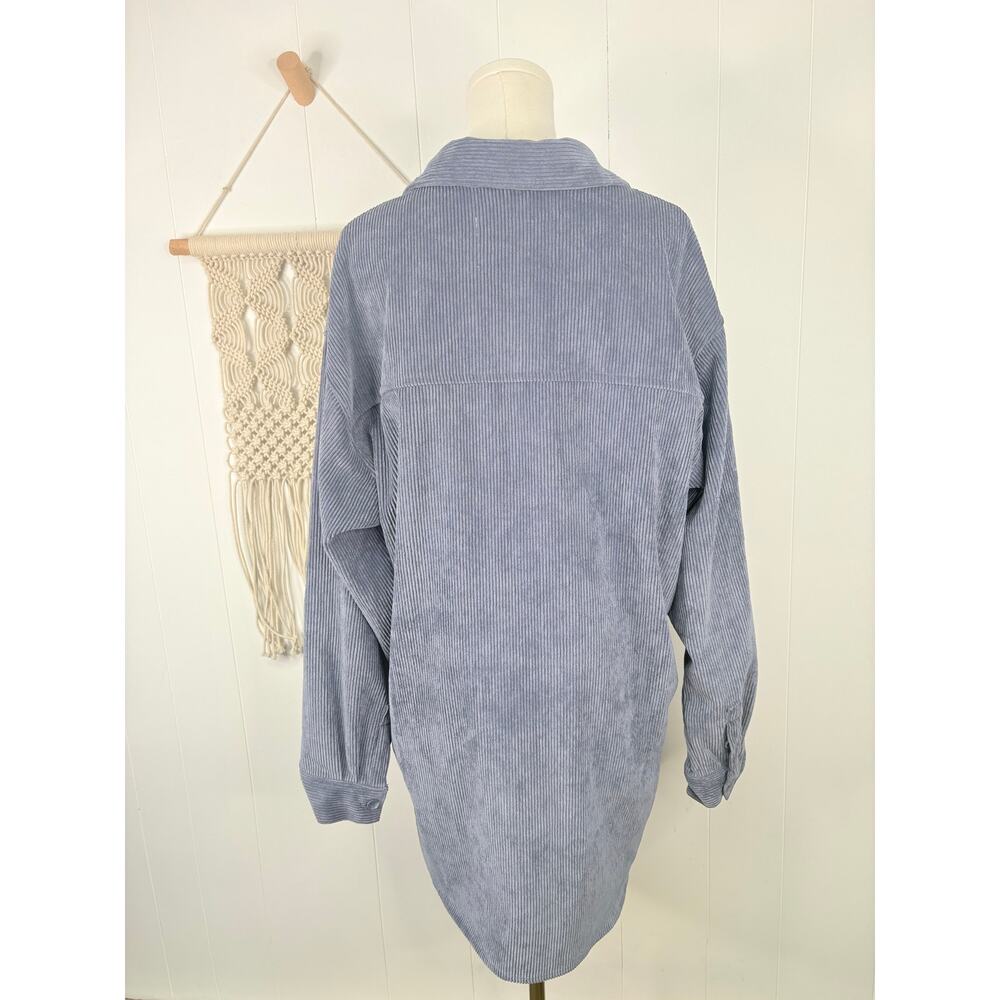 ✨2/$30✨Reserve Fairfax Oversized Corduroy Shacket Medium Blue Button Up - Picture 6 of 9